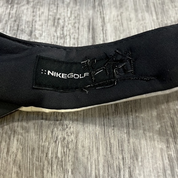 Nike golf visor with real estate mortgage logo one size fits all - Picture 6 of 7